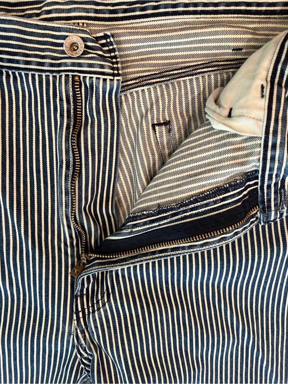 Levi's Navy and White Striped Work Relaxed Jeans - Picture 6 of 12